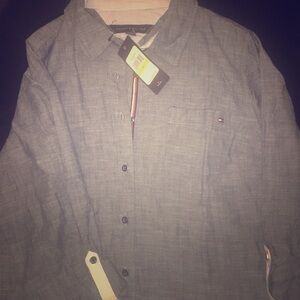 NWT Tommy Hilfiger Button Up